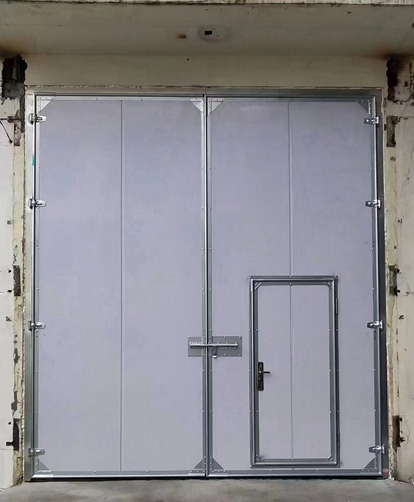 甘谷工业平开门