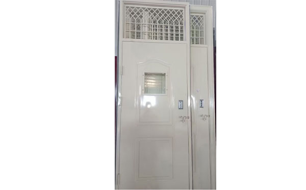 甘谷学校教室门