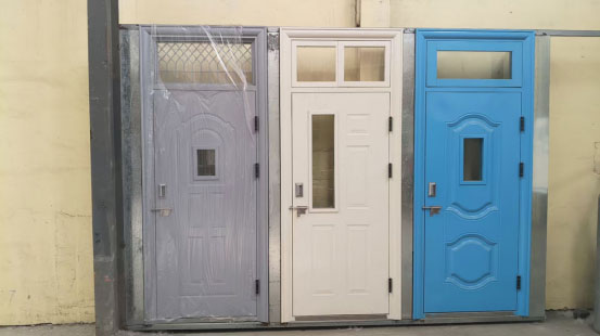 甘谷学校教室门 甘谷学校教室门