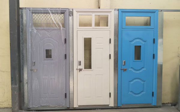 甘谷学校教室门